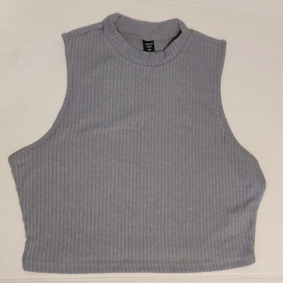 SHEIN Curve Gray Ribbed Sleeveless Crop Top Sz 2XL - Picture 1 of 6